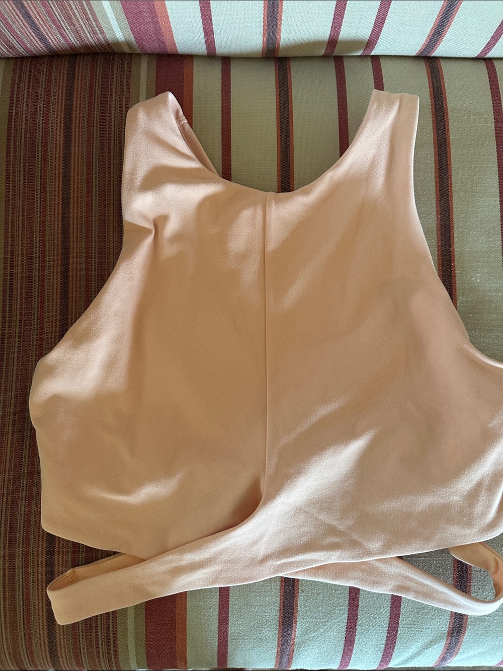 Athleta Conscious Cut Out Crop Top Crossover Sports Bra Size Medium